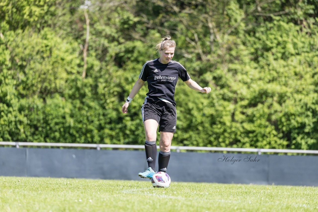 Bild 64 - F SV Henstedt Ulzburg - SV Fortuna Boesdorf : Ergebnis: 3:1